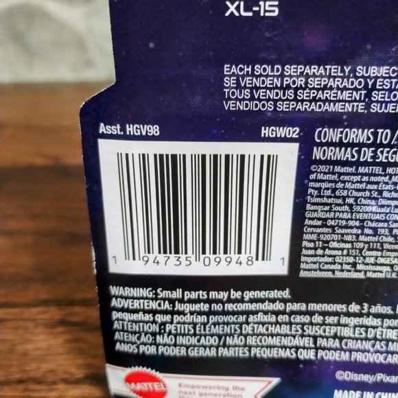 Hot Wheels Disney Pixar Lightyear XL-15 Starship Vehicle NIB - Picture 4 of 5